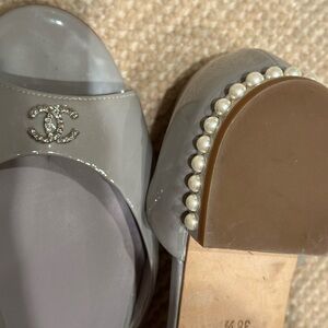 CHANEL Gray Patent Leather Pearl-Trim Mules